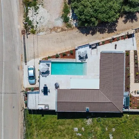 Villa Fernando - F&a Golden Stone *